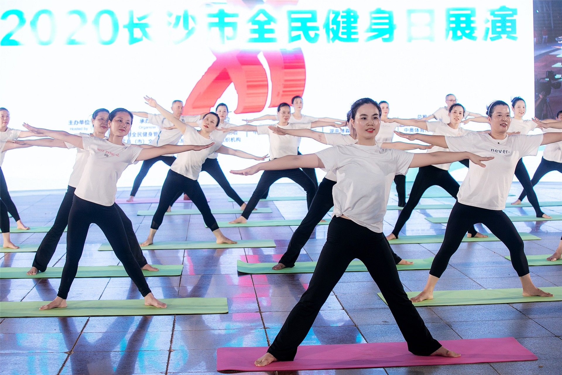 湖南hb火博管理有限公司