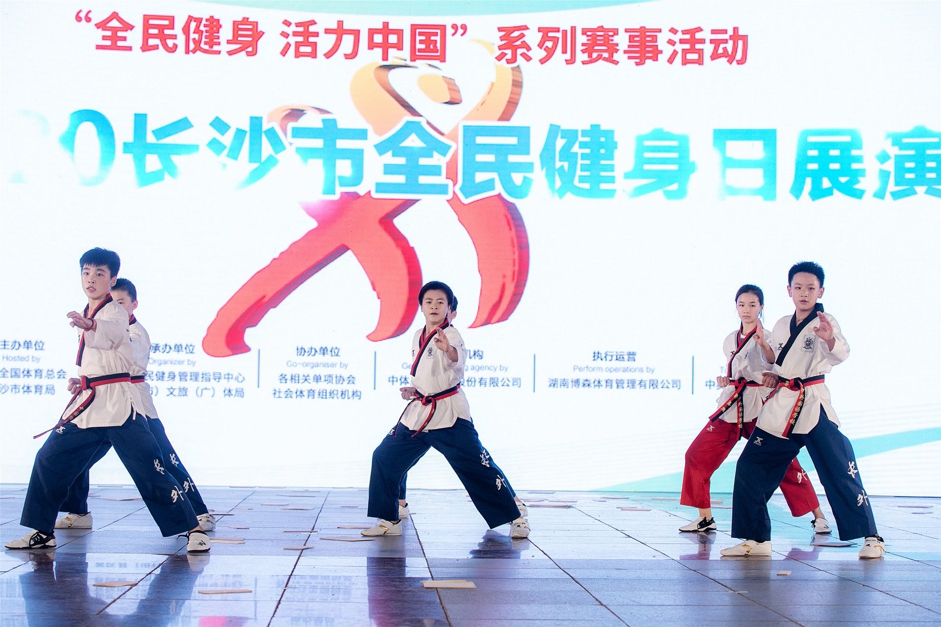 湖南hb火博管理有限公司