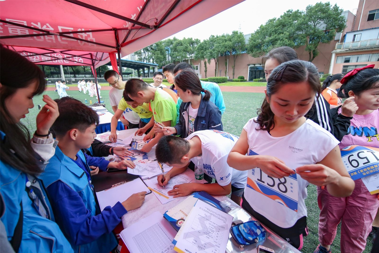 湖南hb火博管理有限公司