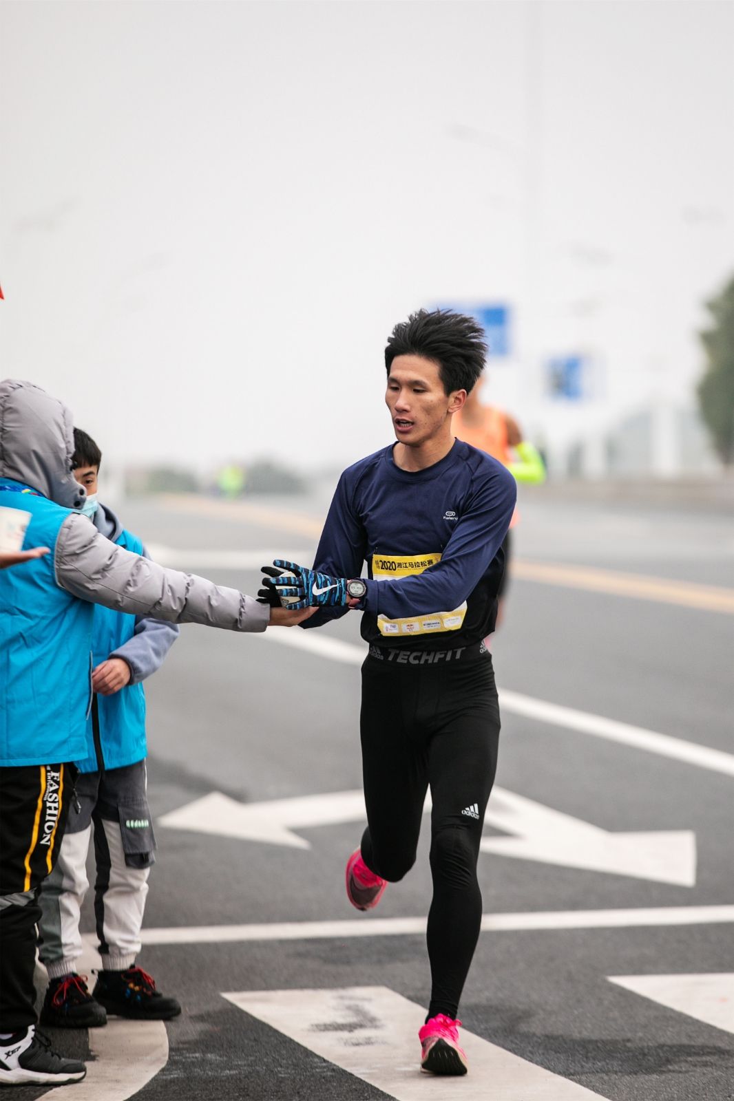 湖南hb火博管理有限公司