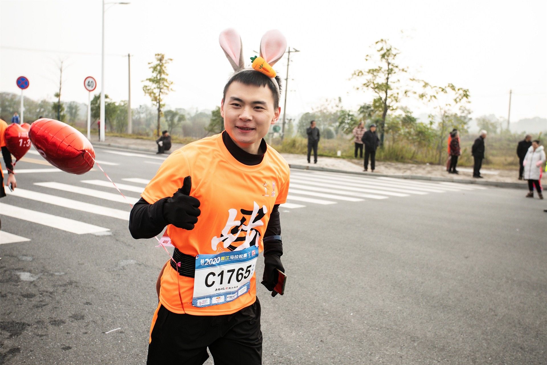 湖南hb火博管理有限公司