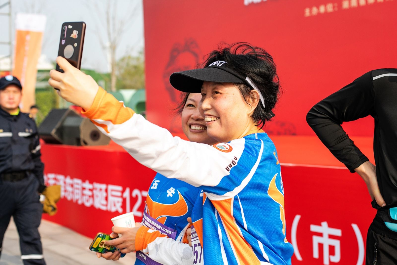 湖南hb火博管理有限公司