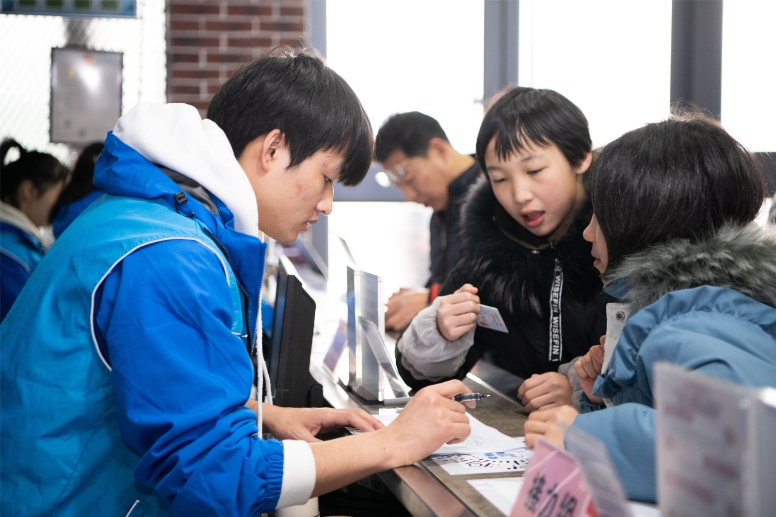 湖南hb火博管理有限公司