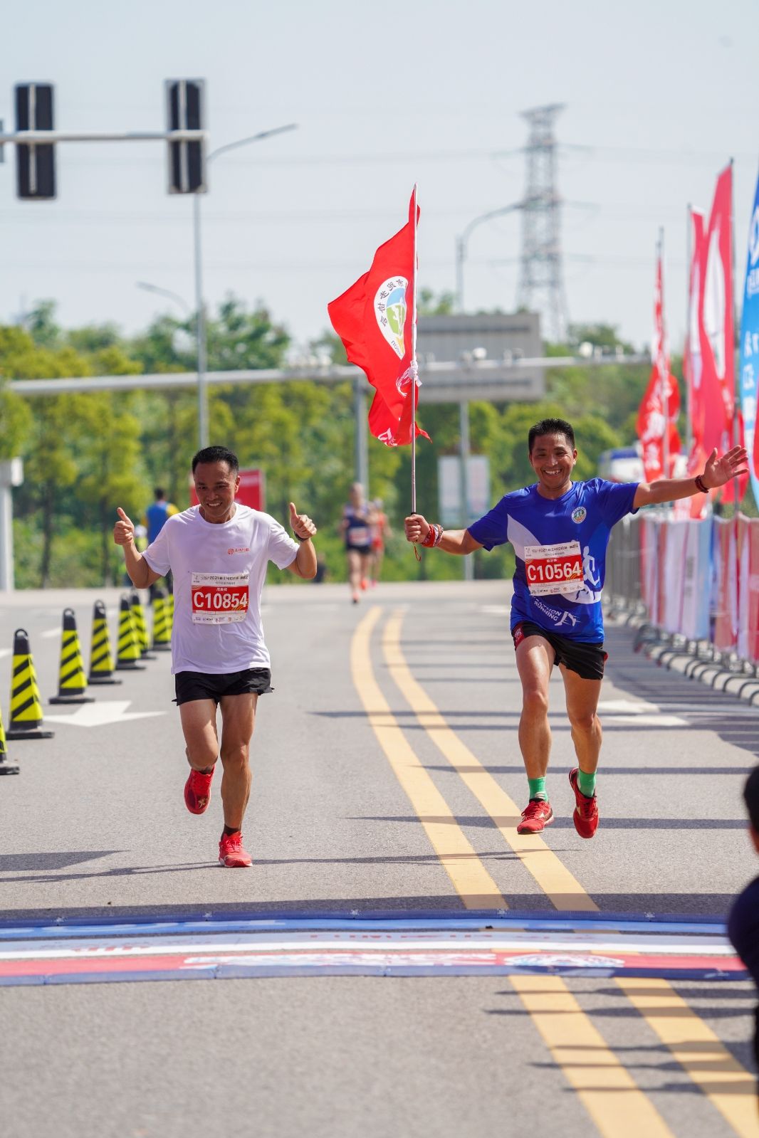 湖南hb火博管理有限公司