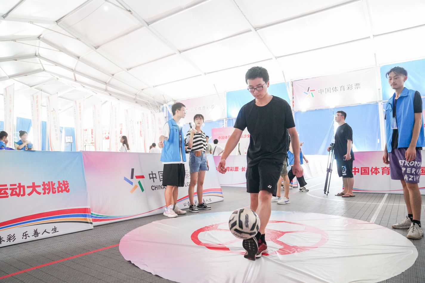 湖南hb火博管理有限公司